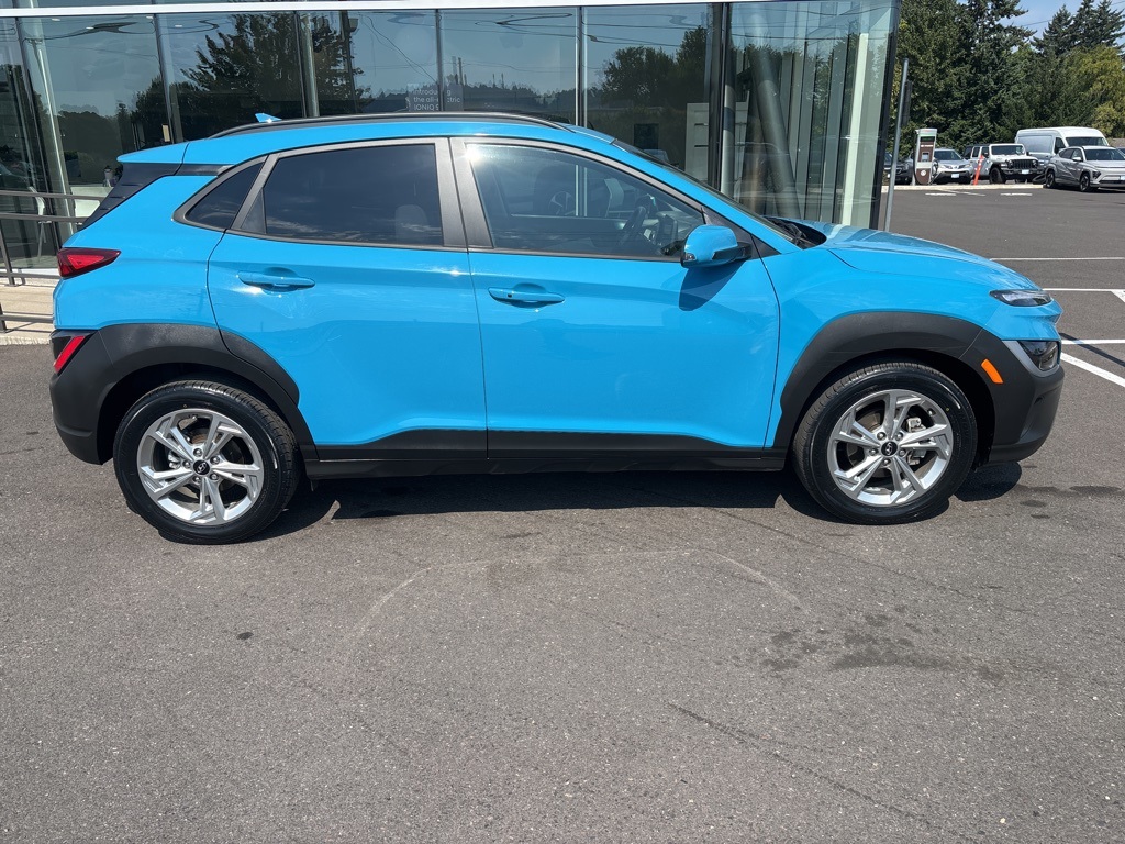 2023 Hyundai Kona SEL photo 5