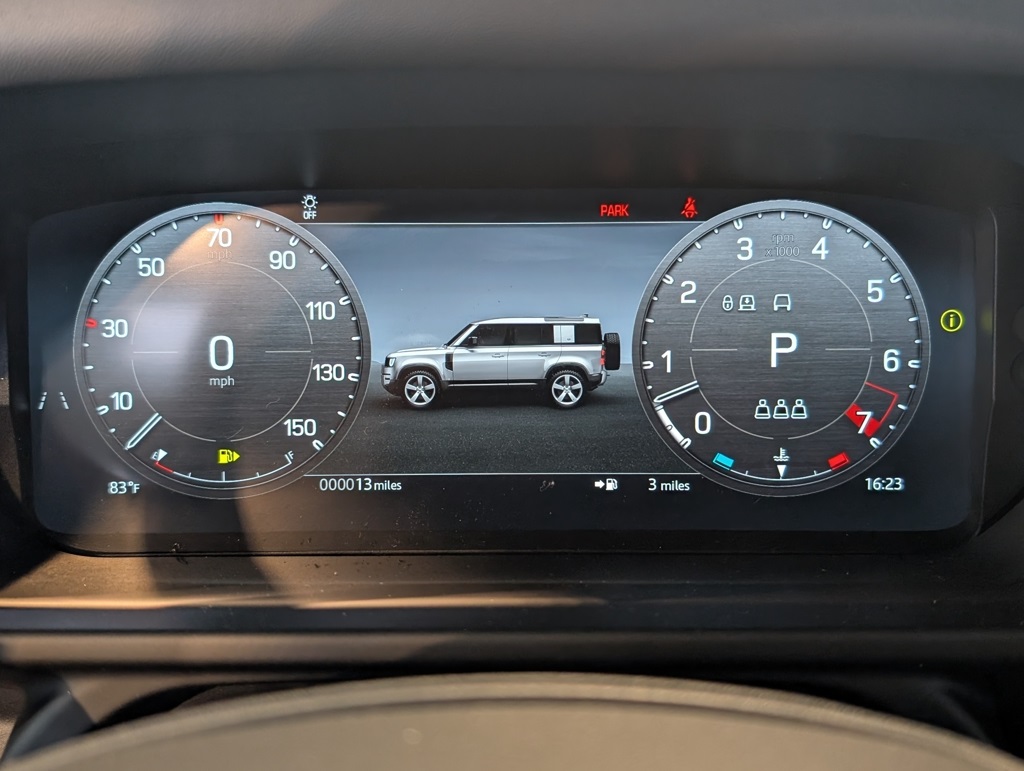 2025 Land Rover Defender 110 X-Dynamic SE photo 15