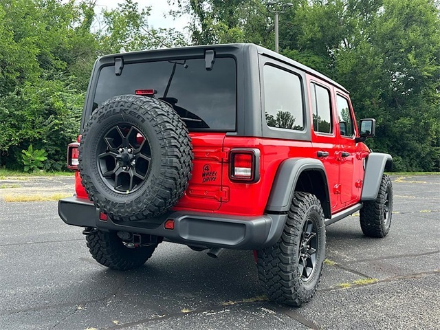 2025 Jeep Wrangler Willys photo 6