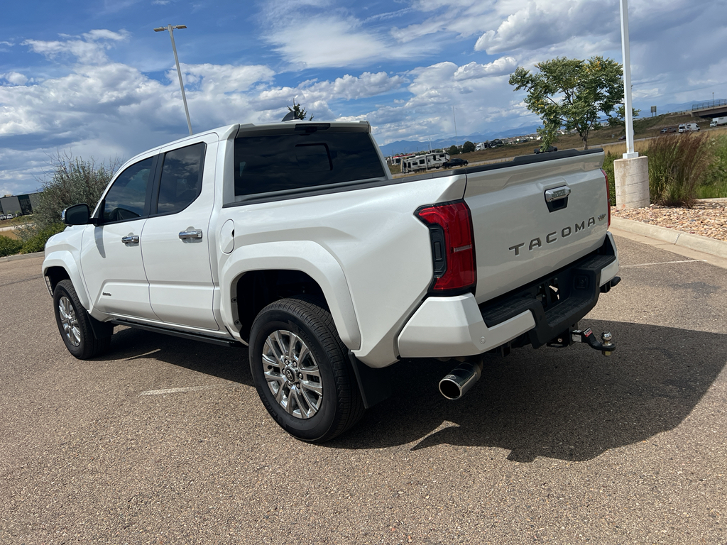 2024 Toyota Tacoma Limited photo 7