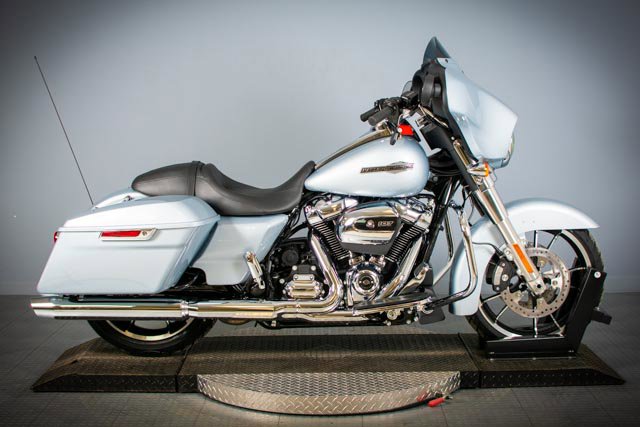 New 2023 Harley-Davidson Street Glide FLHX FLHX