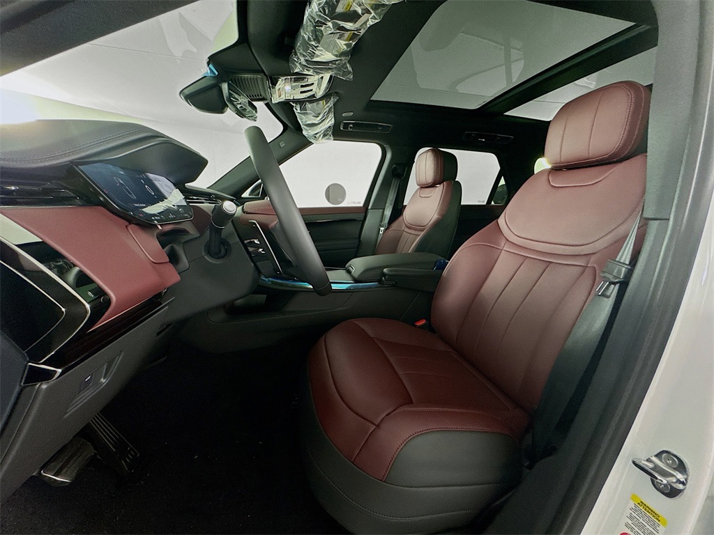 2025 Land Rover Range Rover Sport SE photo 18