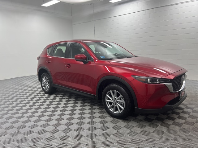 2022 Mazda CX-5 S Preferred package