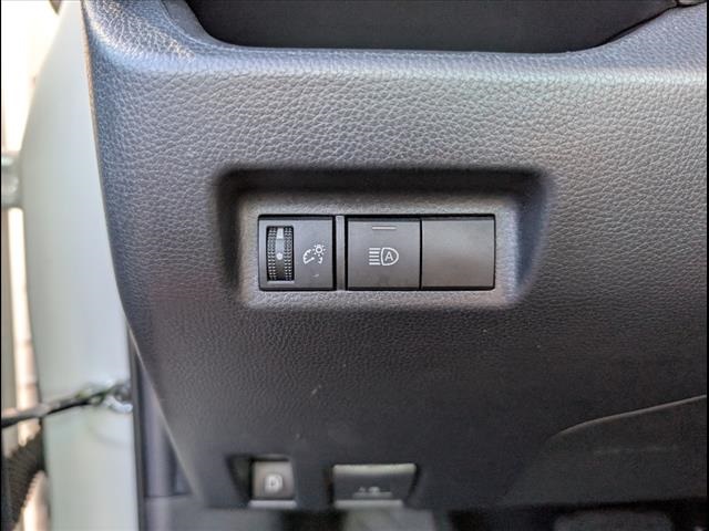 2023 Toyota RAV4 Hybrid photo 14
