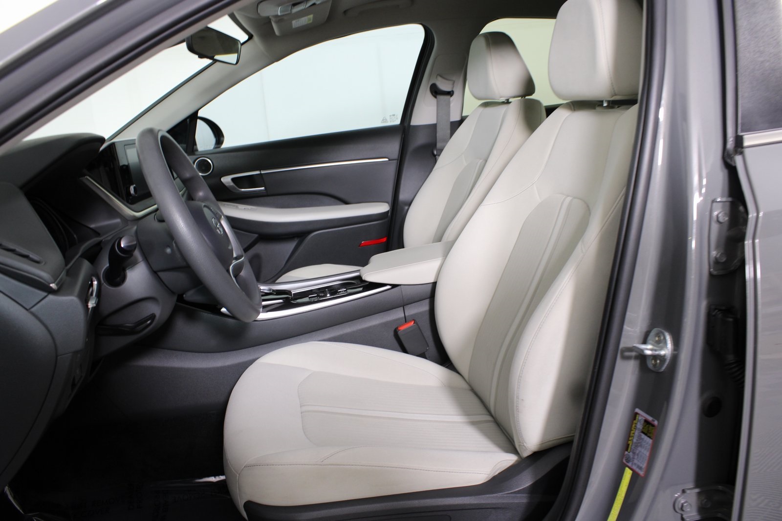 2022 Hyundai Sonata SEL photo 8