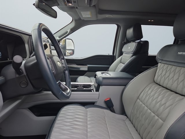 2024 Ford F-350 photo 4