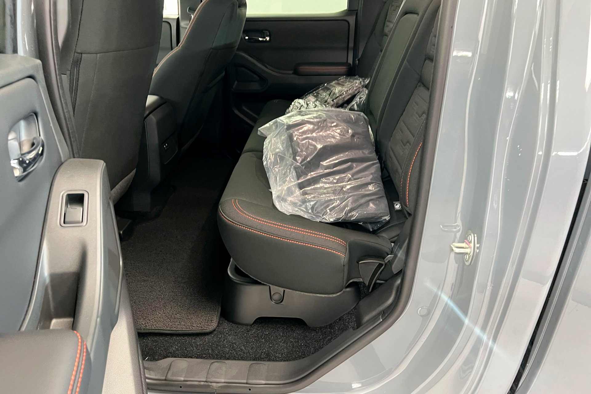 2025 Nissan Frontier PRO-4X photo 20