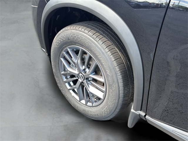 2026 Nissan Rogue S photo 13