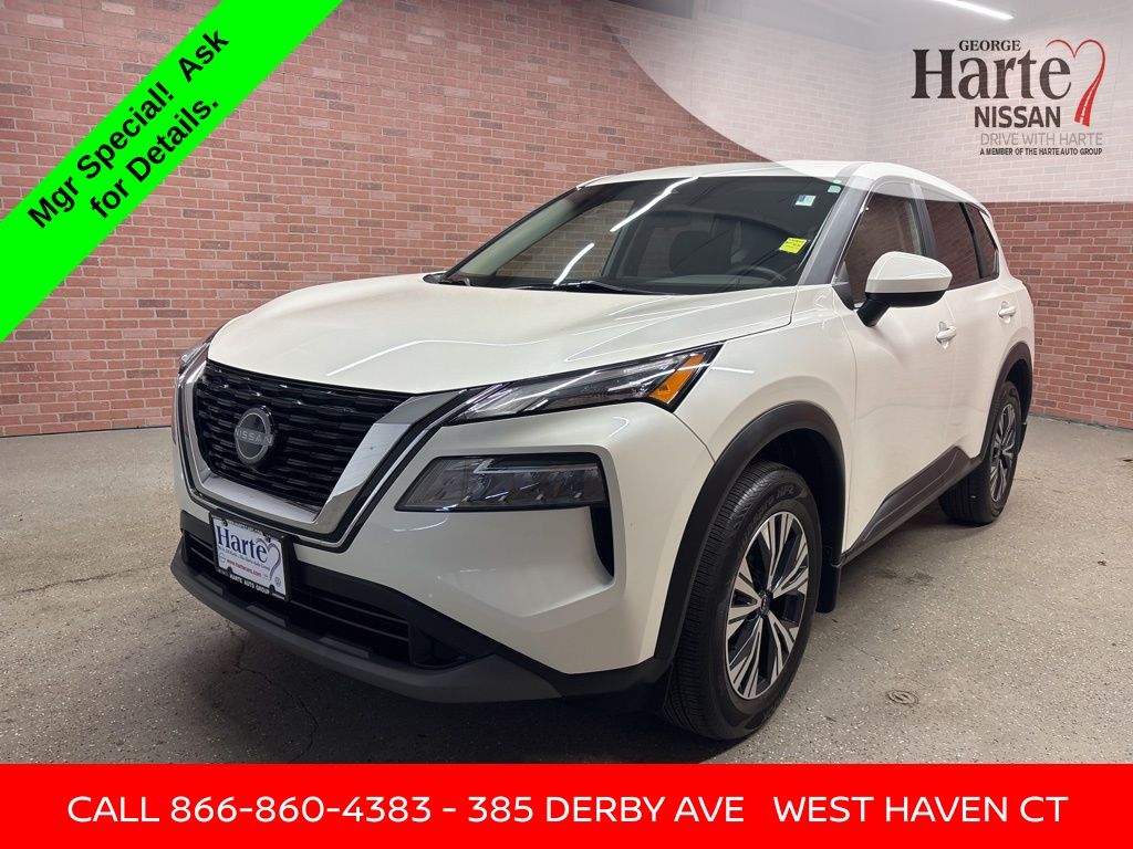 2023 Nissan Rogue SV photo 2