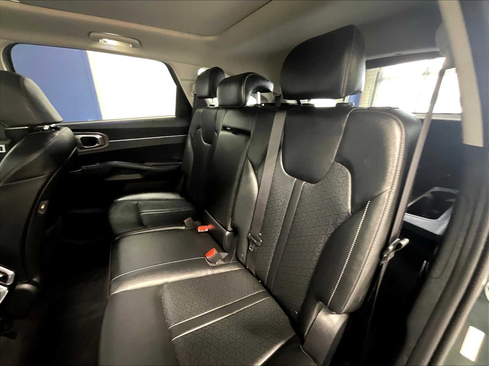 2022 Kia Sorento X-Line S photo 10