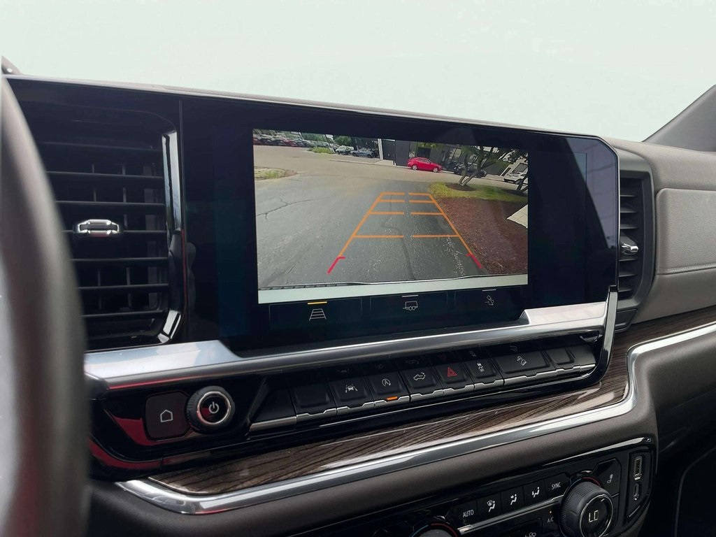 2023 Chevrolet Silverado 1500 RST photo 10