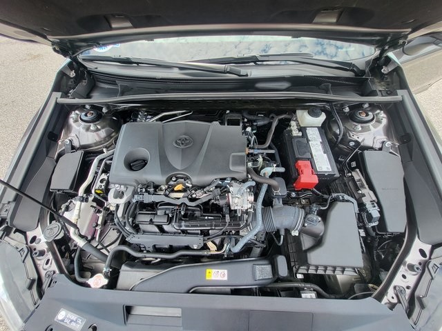 2023 Toyota Camry XLE photo 9