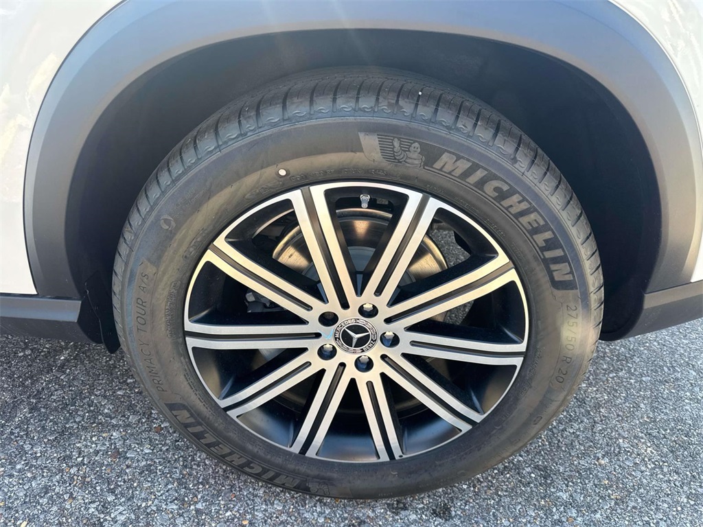 2026 Mercedes Benz GLE 350 4MATIC photo 3