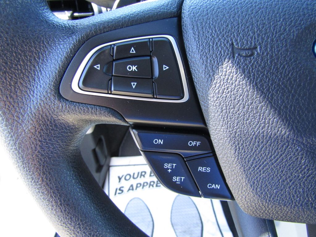 2017 Ford Escape SE photo 15