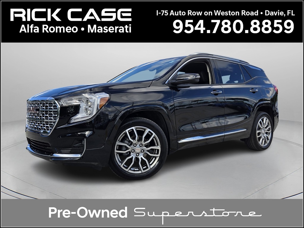 2024 GMC Terrain Denali's photo