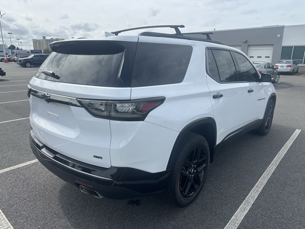 2019 Chevrolet Traverse Premier photo 3