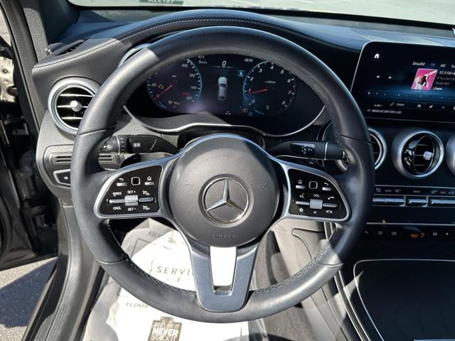 2023 Mercedes Benz GLC 300 4MATIC photo 13