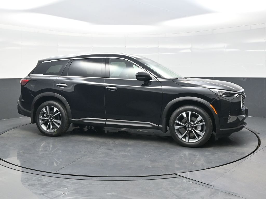 2025 Infiniti QX60 Luxe photo 8