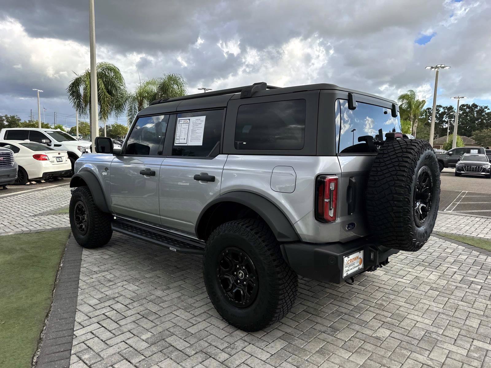 2022 Ford Bronco Wildtrak photo 3