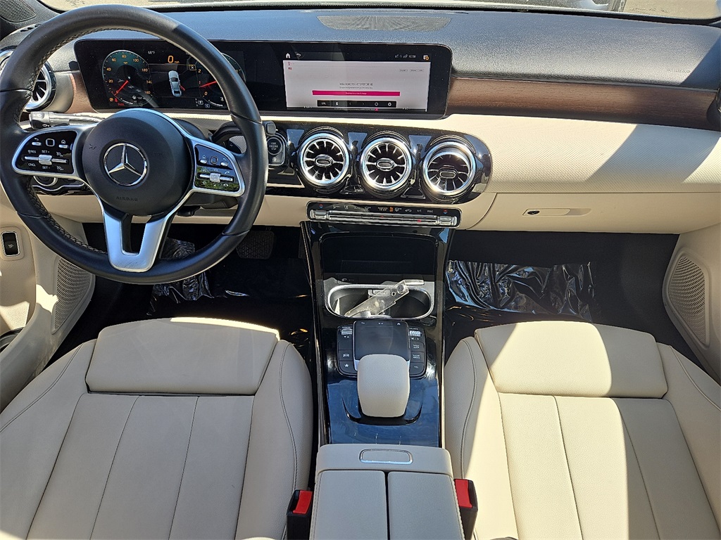 2022 Mercedes Benz A 220 4MATIC photo 15