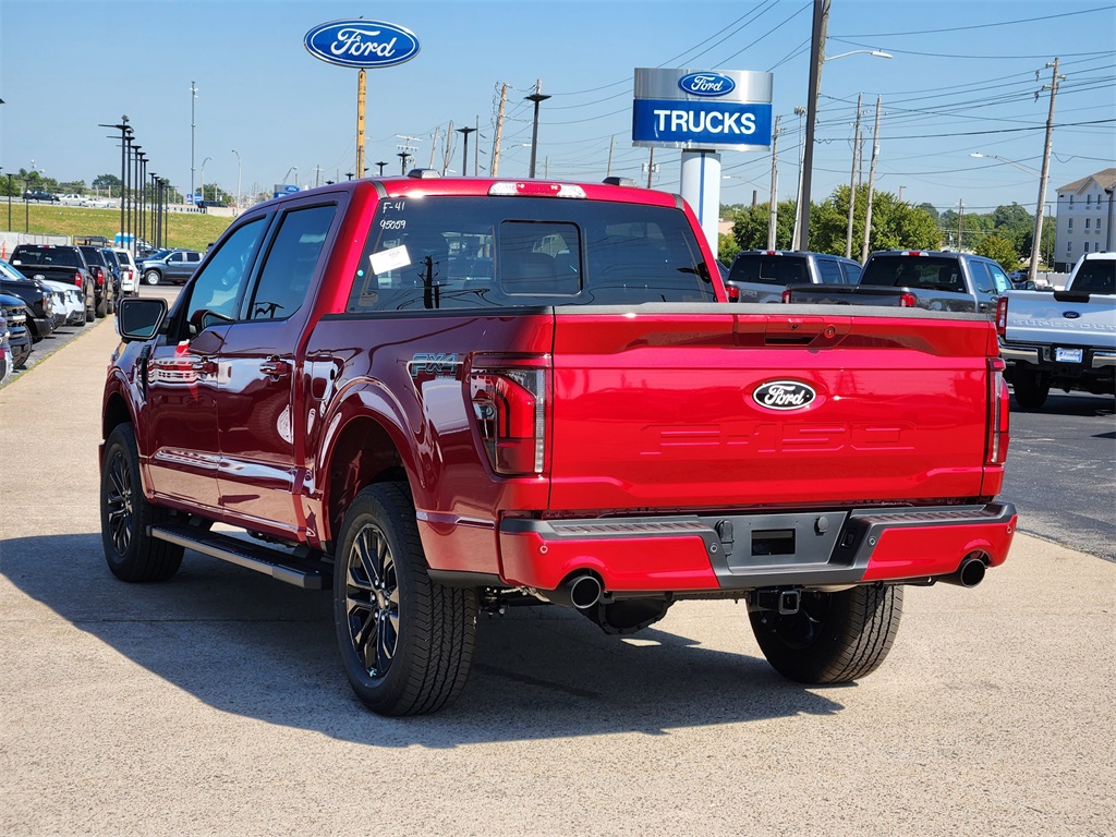 2025 Ford F-150 Lariat photo 3