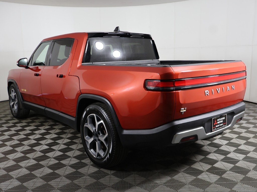 2022 Rivian R1T Adventure photo 5