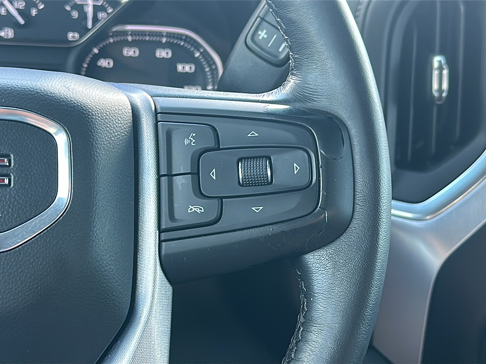 2020 Gmc Sierra 1500 SLT photo 14