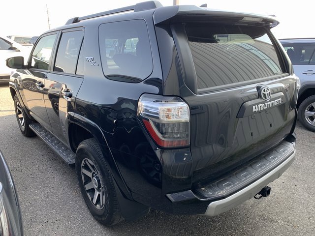 2024 Toyota 4Runner TRD Off-Road photo 3