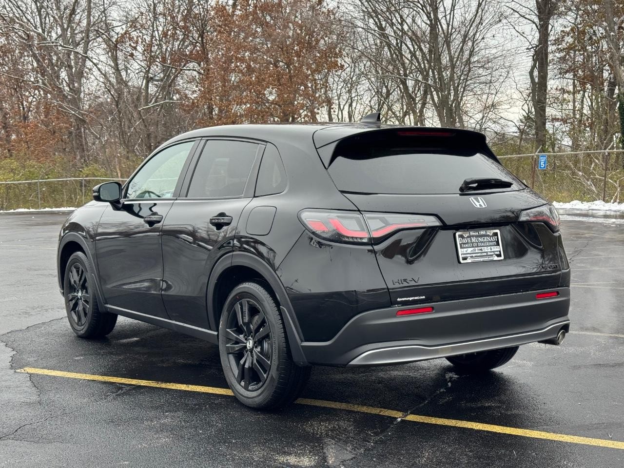 2026 Honda HR-V Sport photo 3