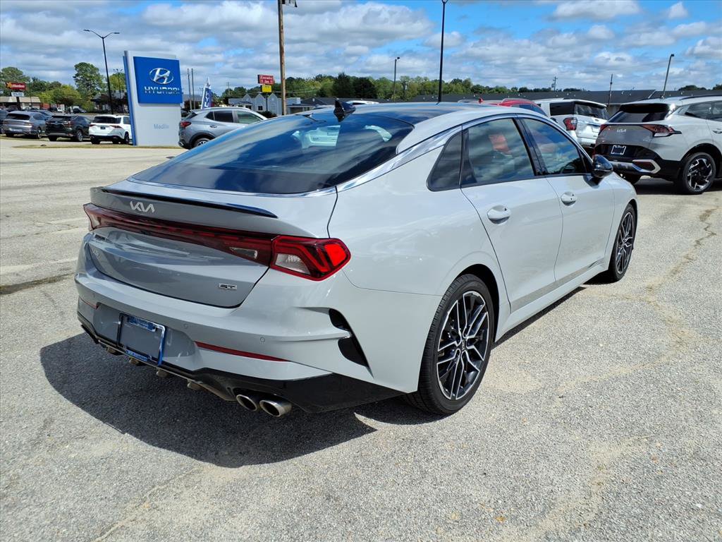 2024 Kia K5 GT photo 2