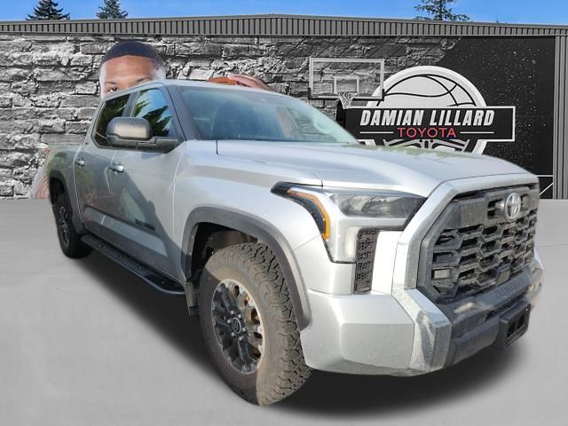 2024 Toyota Tundra SR5's photo