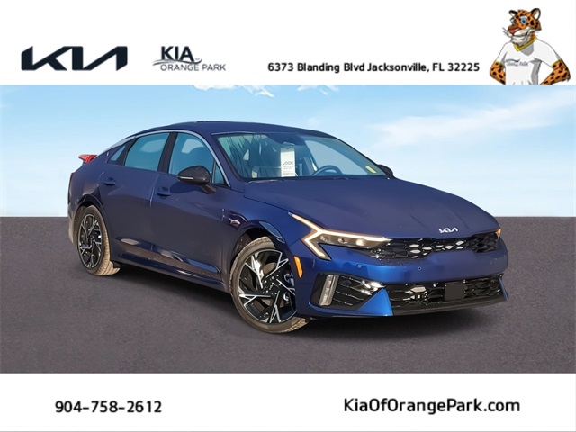2025 Kia K5 GT-Line photo 2