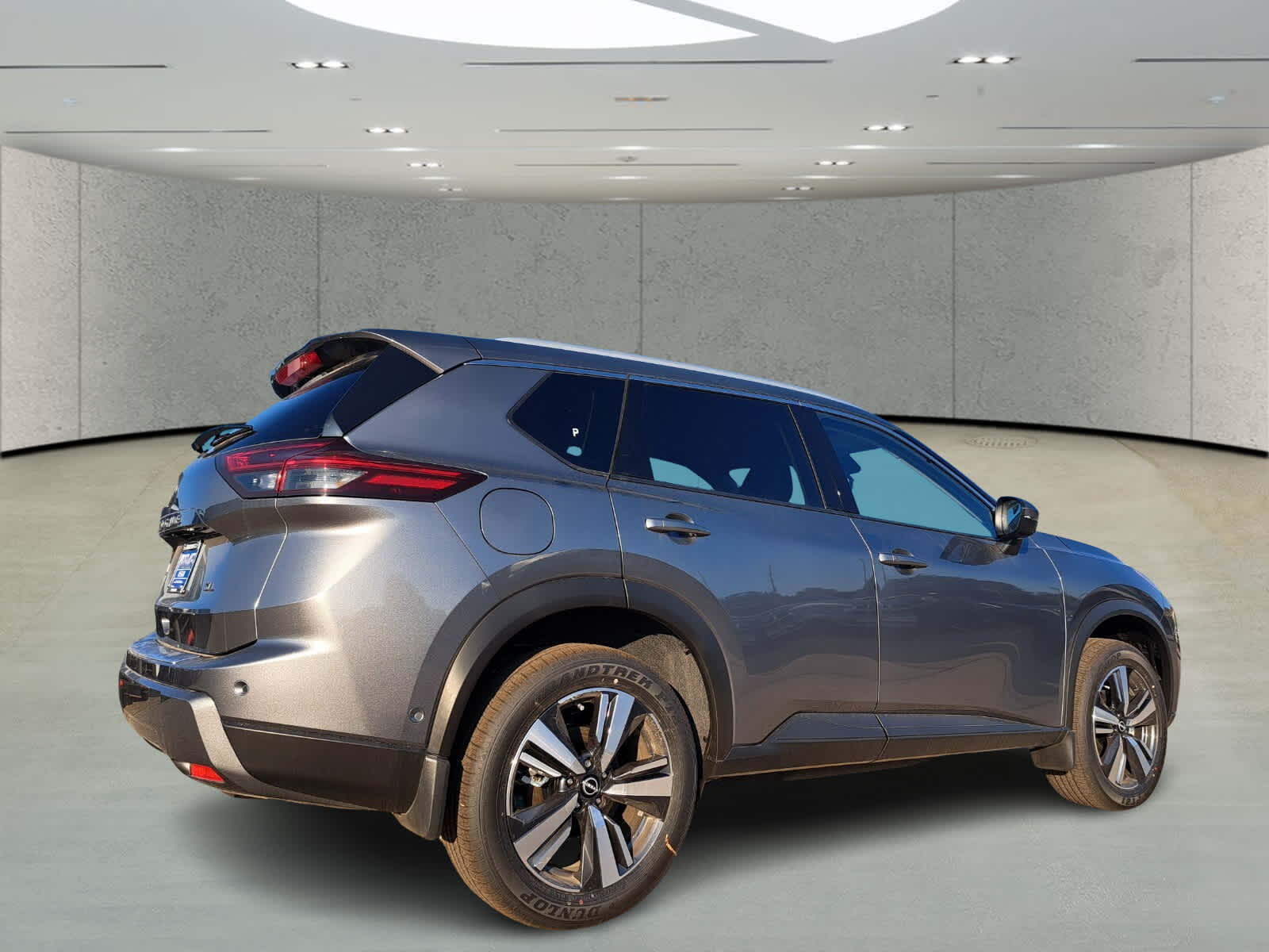 2025 Nissan Rogue SL photo 5