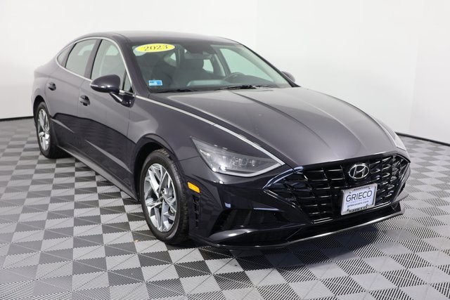 2023 Hyundai Sonata SEL's photo