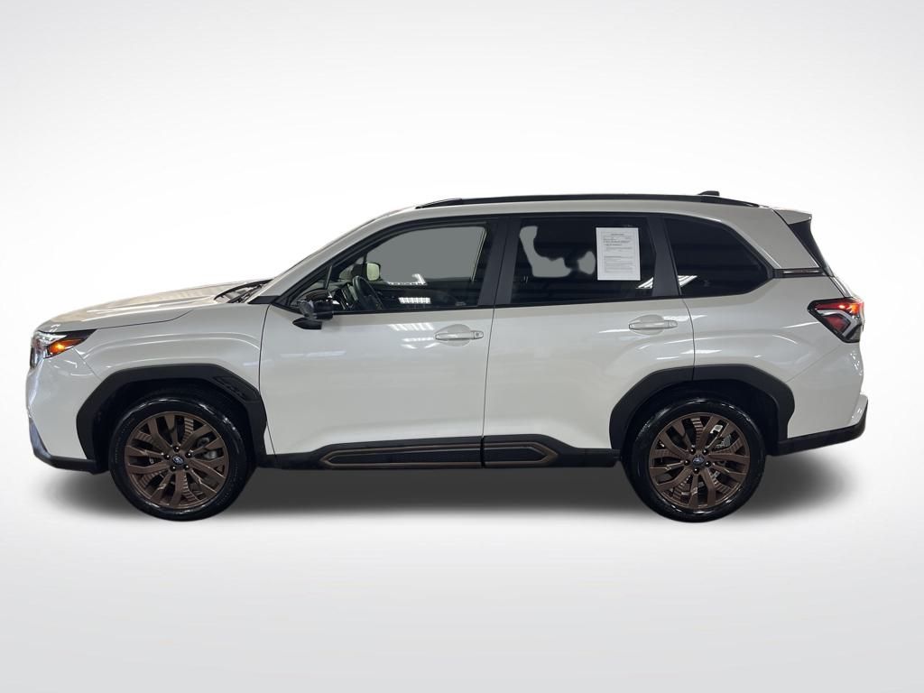 2025 Subaru Forester Sport photo 2