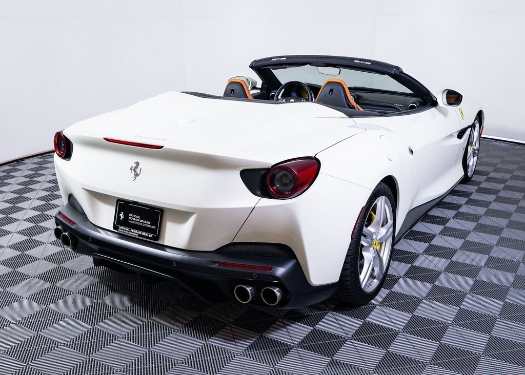 Certified Used 2020 Bianco Avus Ferrari Base image 15
