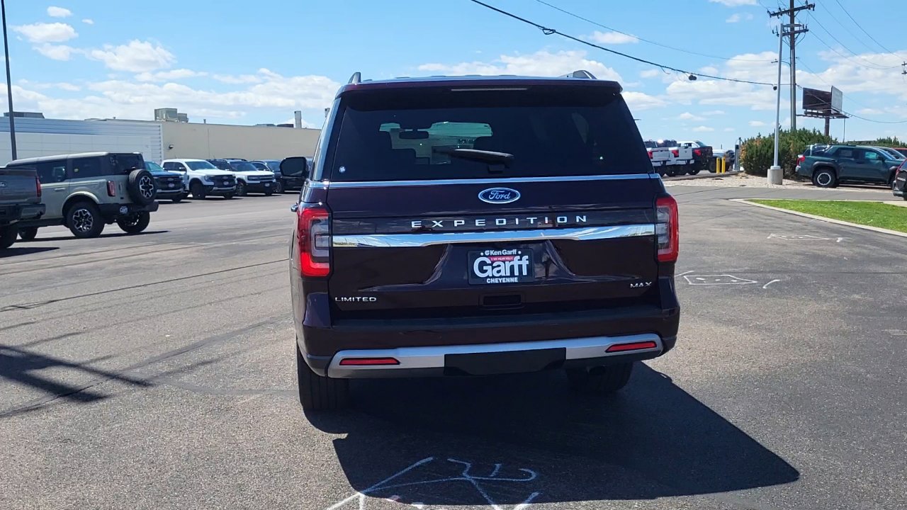 2024 Ford Expedition MAX Limited photo 4