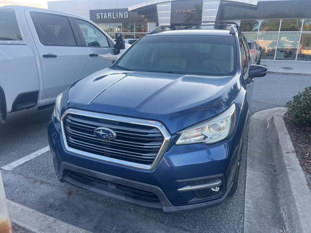 2019 Subaru Ascent Limited's photo
