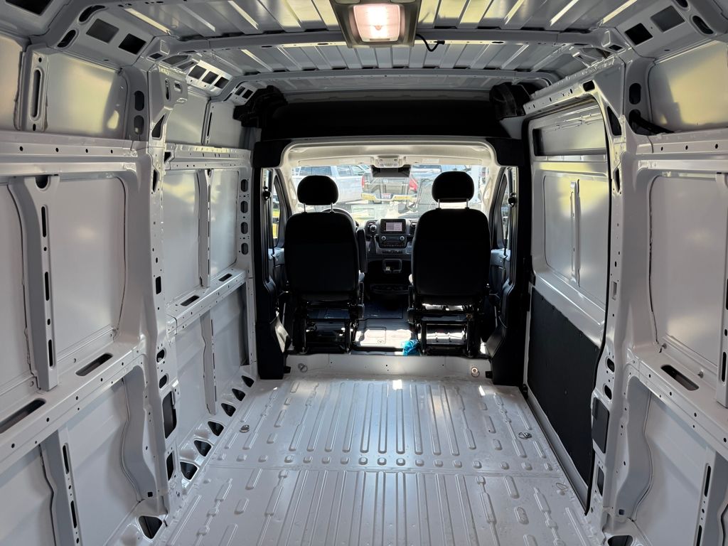 2026 Ram ProMaster 3500 photo 23