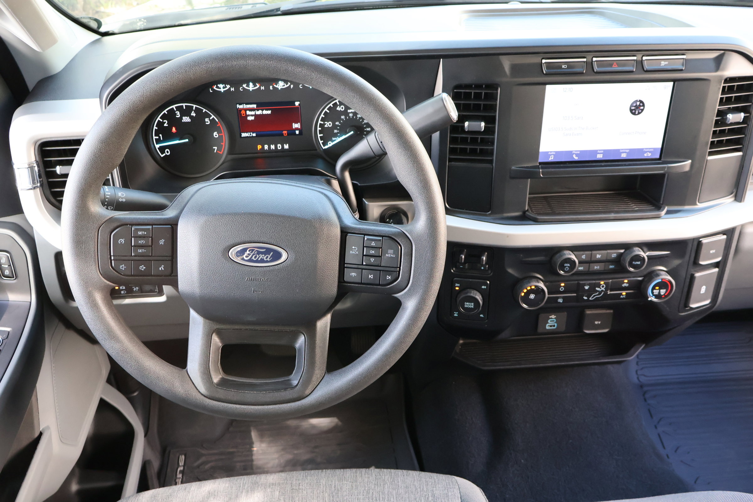 2024 Ford F-250 XL photo 14