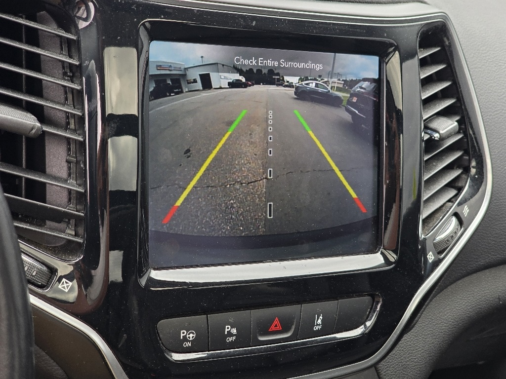 2021 Jeep Cherokee Limited photo 3