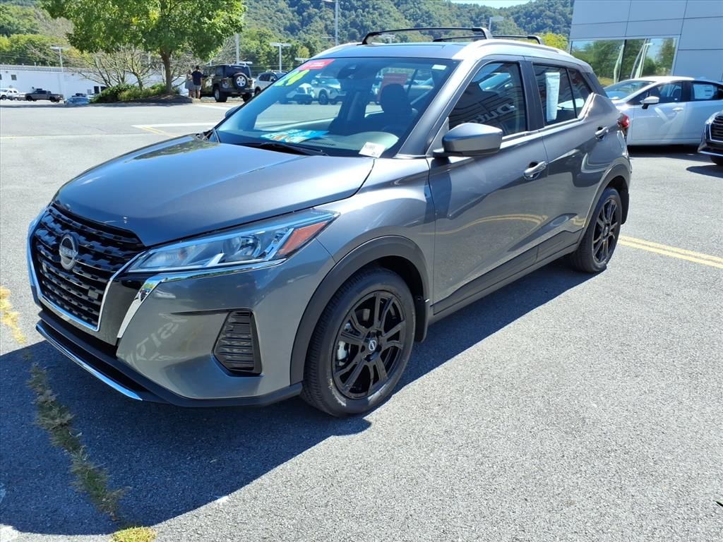 2024 Nissan Kicks SV photo 11