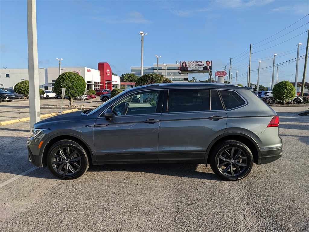 2024 Volkswagen Tiguan SE Wolfsburg Edition photo 4