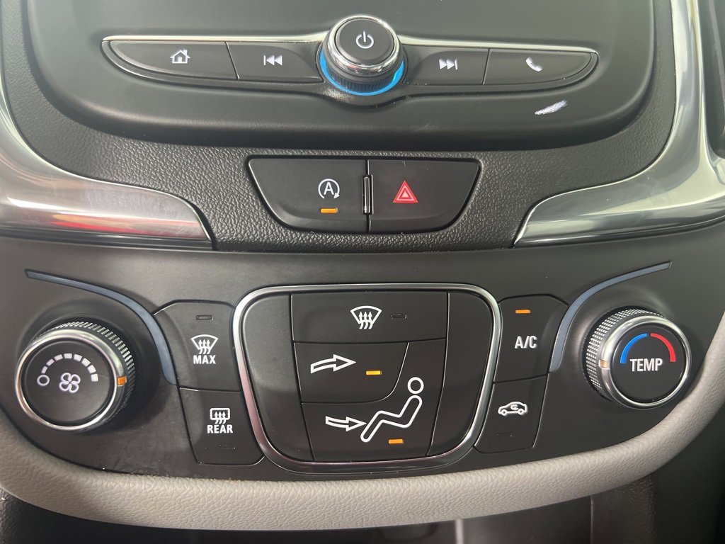 2022 Chevrolet Equinox LS photo 23