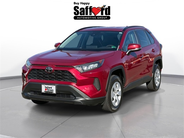2019 Toyota RAV4 LE's photo