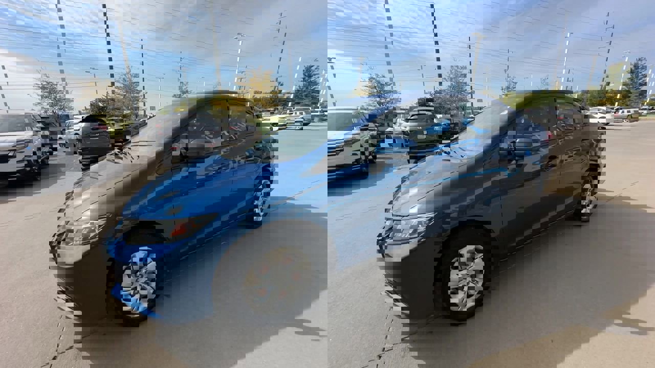 2015 Honda Civic LX photo 4
