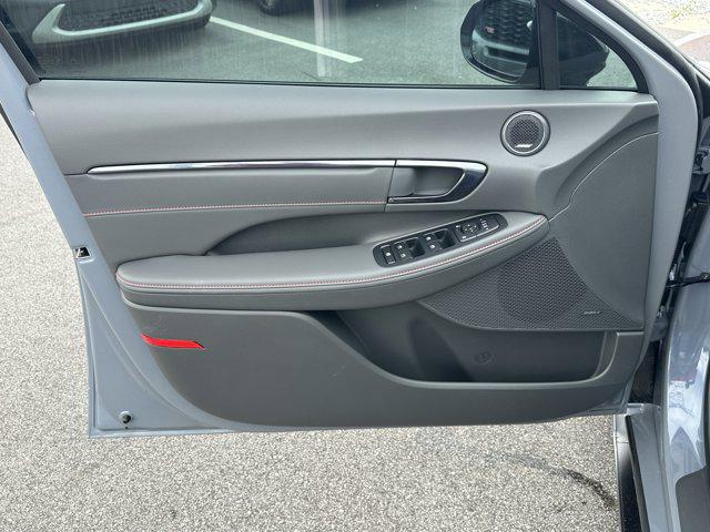 2025 Hyundai Sonata N Line photo 10