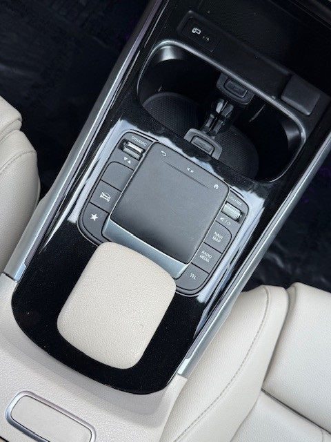 2021 Mercedes Benz GLB 250 4MATIC photo 22