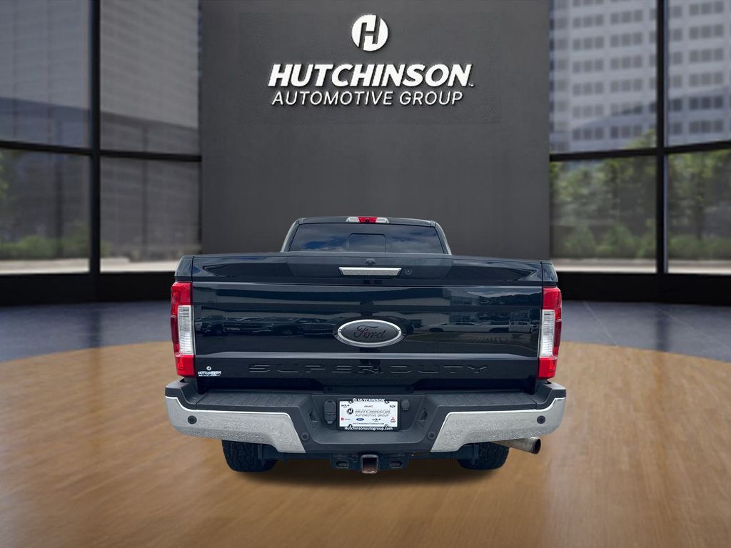 2018 Ford F-250 photo 3