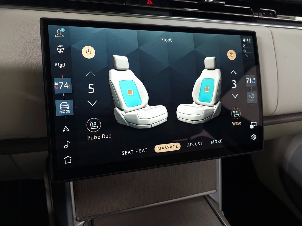 2025 LAND ROVER RANGE ROVER - Image 30